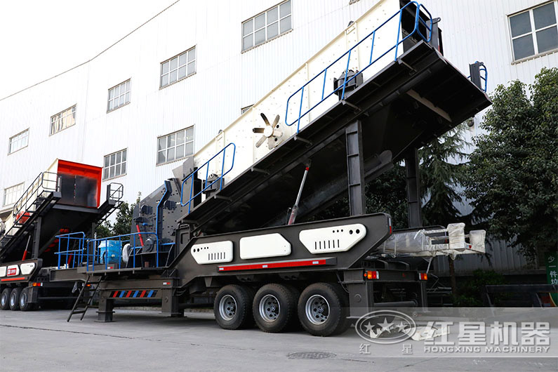 輪胎式汽車流動(dòng)碎石機(jī)