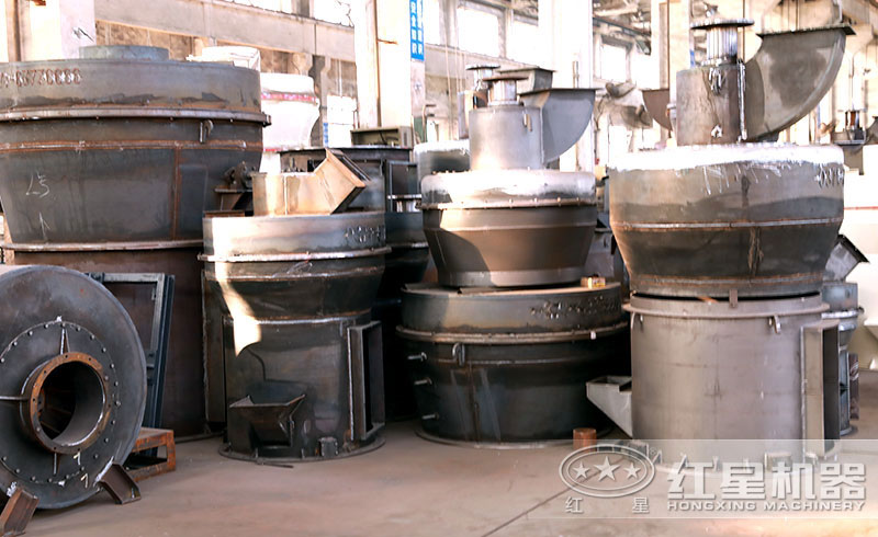 河南紅星雷蒙磨粉機(jī)生產(chǎn)車間歡迎您來(lái)考察