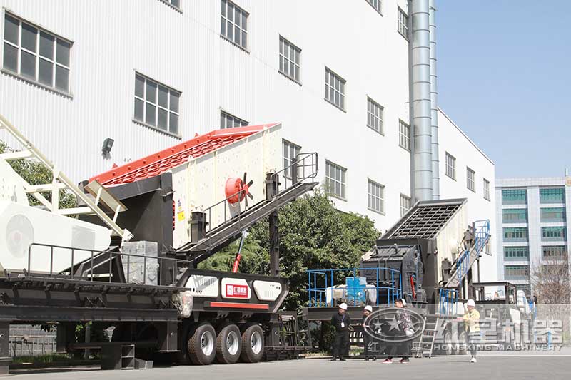 每天都有來廠咨詢移動破碎機設(shè)備的客戶