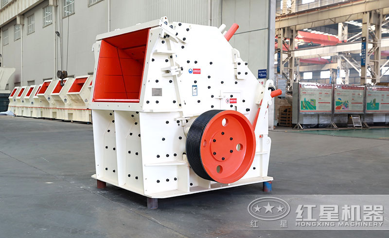 CI系列反擊式破碎機