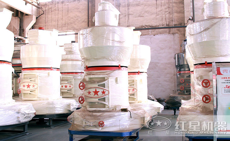 包裝好的紅星雷蒙磨粉機