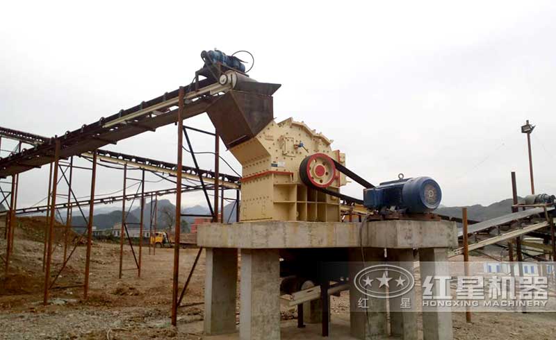 細(xì)碎機(jī)現(xiàn)場(chǎng)