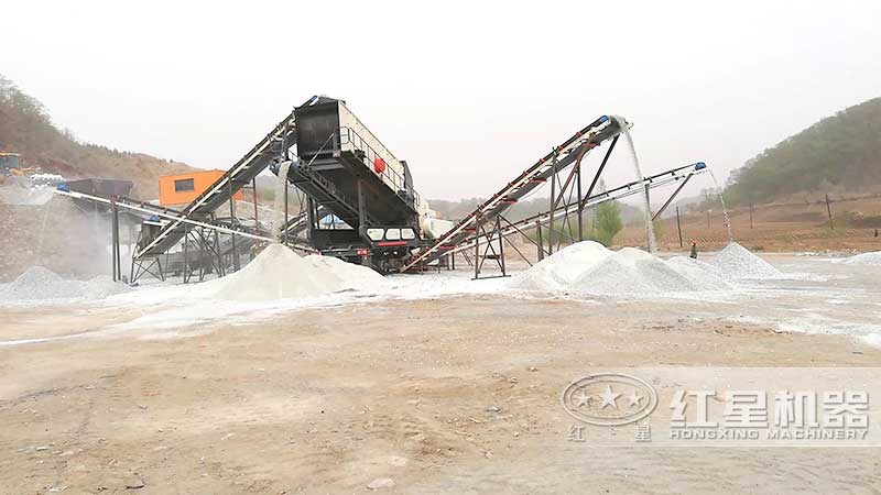 車載碎石機(jī)現(xiàn)場實(shí)拍