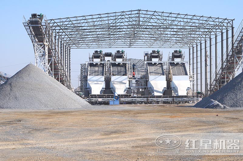 振動篩停機時嚴禁繼續(xù)給料