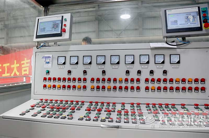 控制室操作臺(tái)