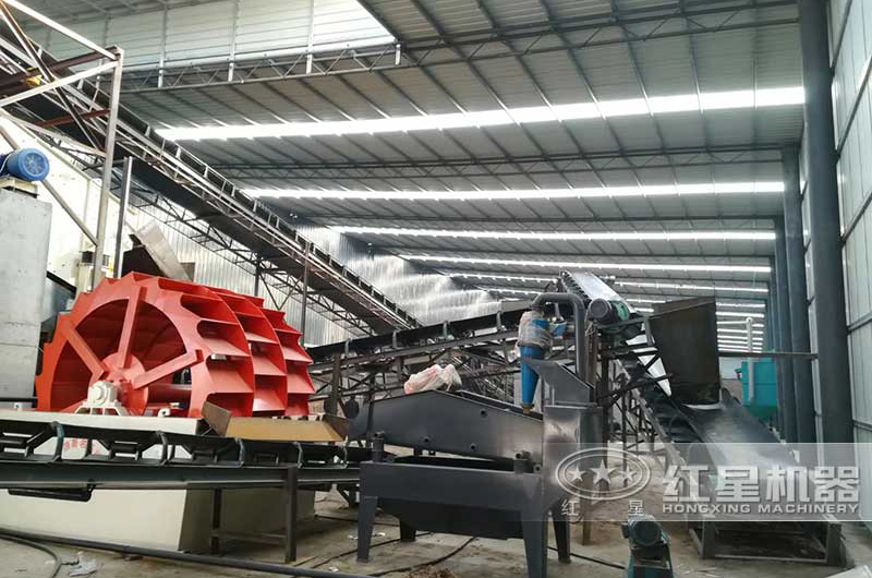 四槽大型石粉洗砂機安裝現(xiàn)場