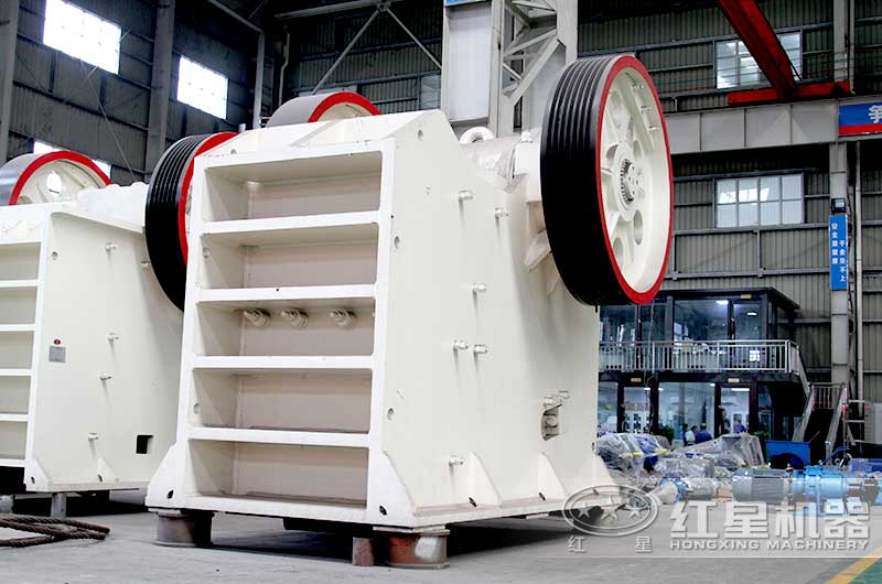鄂破碎機設(shè)備圖