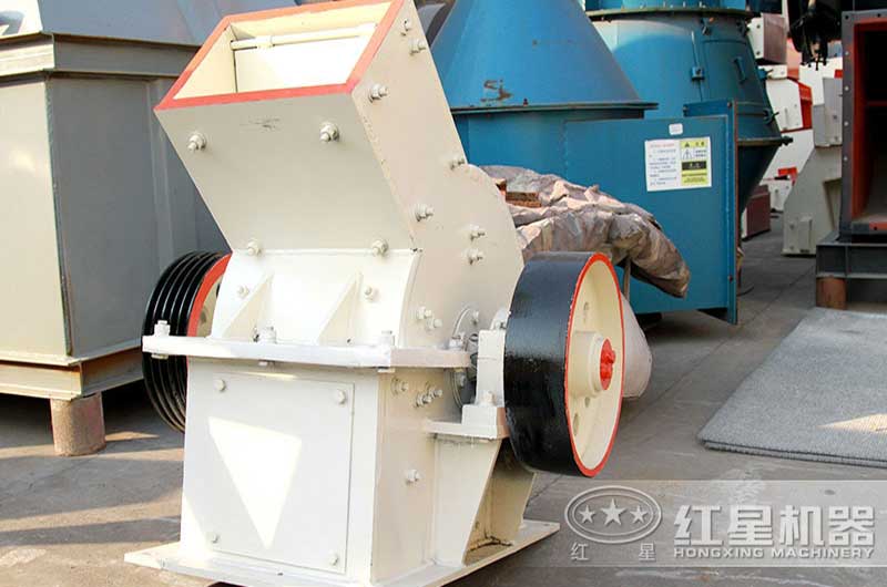 小型PC系列錘破設(shè)備實拍圖