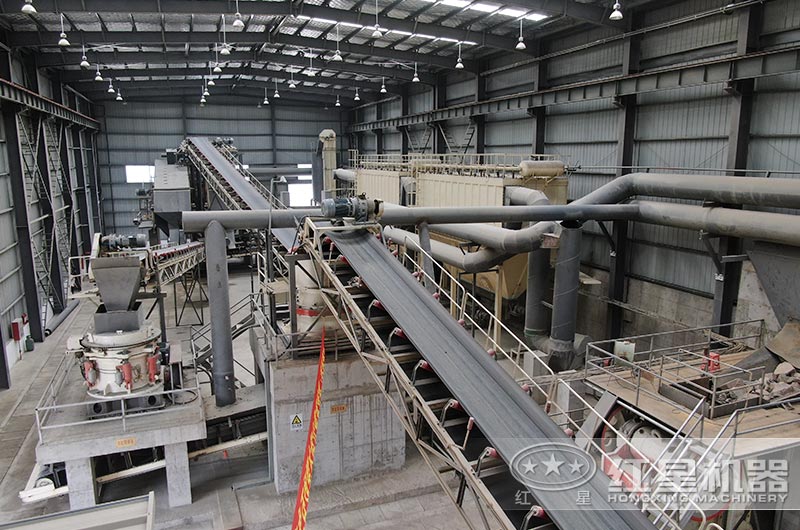 碎石機(jī)生產(chǎn)線現(xiàn)場全套設(shè)備