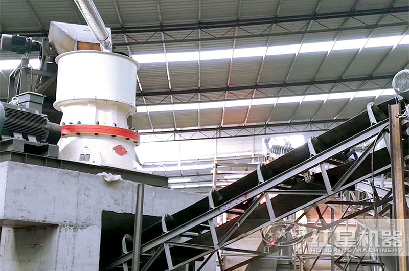 圓錐碎石機(jī)生產(chǎn)現(xiàn)場實(shí)拍