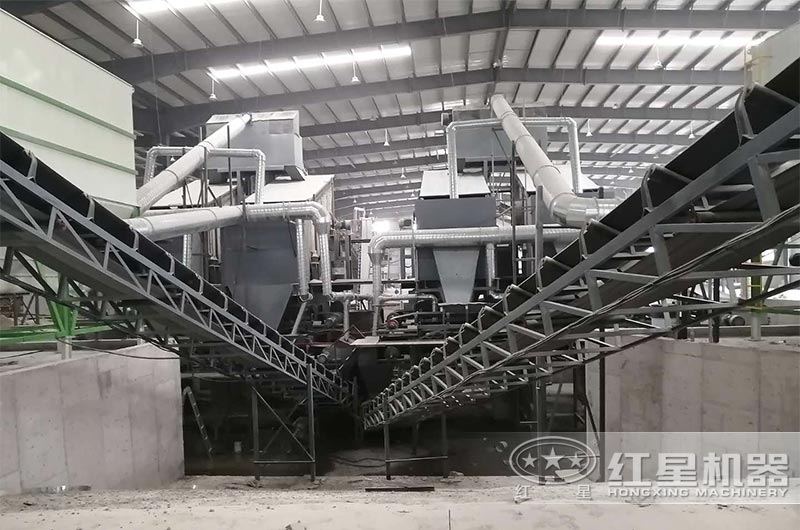 項(xiàng)目采用全封閉結(jié)構(gòu)設(shè)計確保環(huán)保無塵