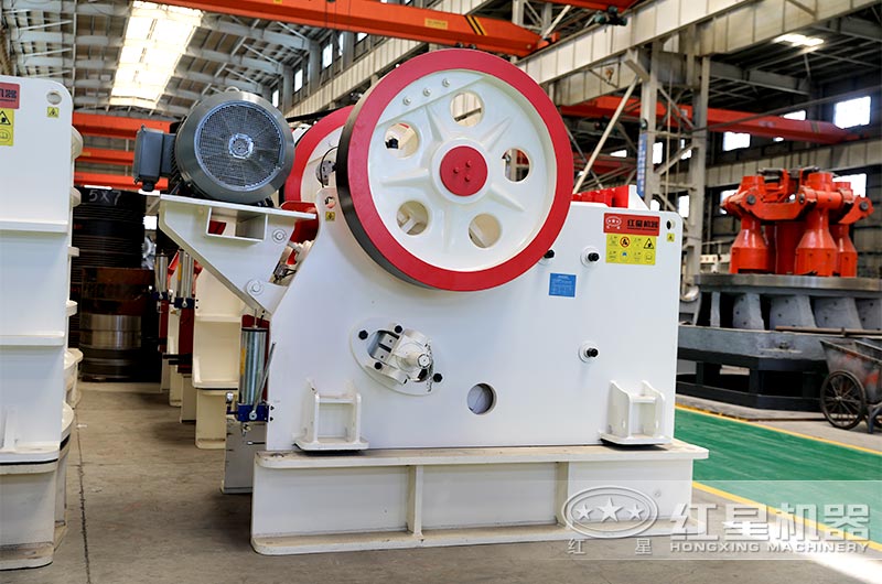 2021顎式破碎機(jī)上新啦！快來(lái)瞅瞅新款鄂破報(bào)價(jià)多少