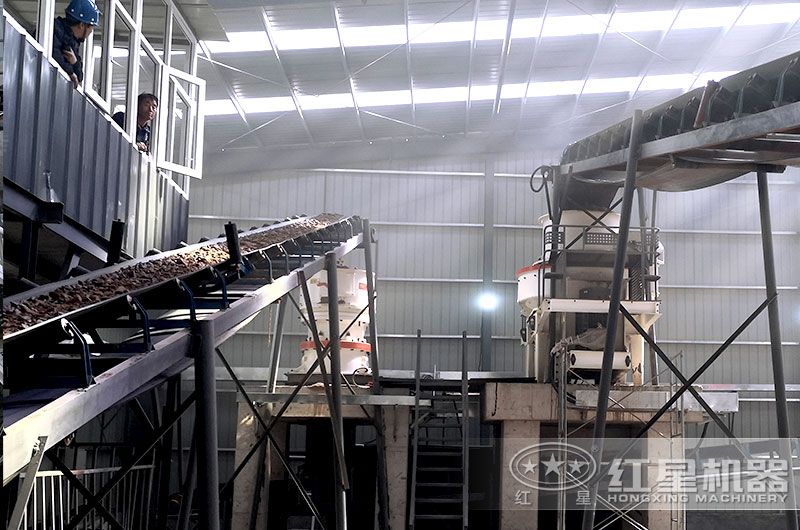 浙江室內(nèi)機(jī)制砂生產(chǎn)現(xiàn)場(chǎng)