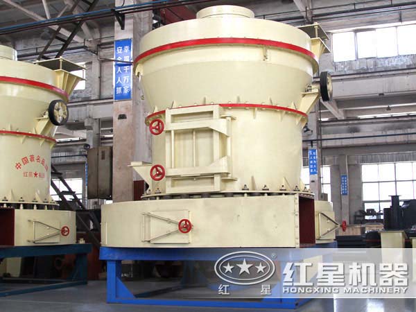 雷蒙磨粉機(jī)實(shí)拍圖