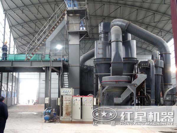 重晶石磨粉機(jī)現(xiàn)場(chǎng)圖