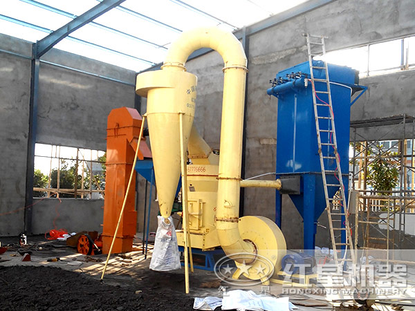 高壓微粉磨現(xiàn)場圖